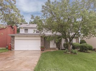 416 W Pleasant Ln, Lombard, IL