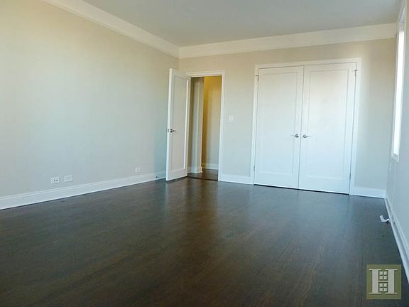 4th image of 11115 75th Ave APT 6M