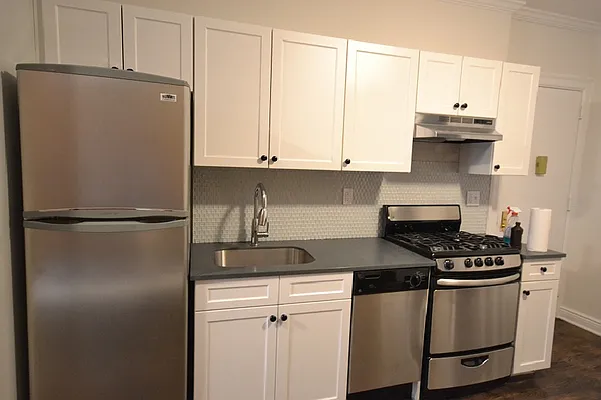 Rented by Bold New York | media 10