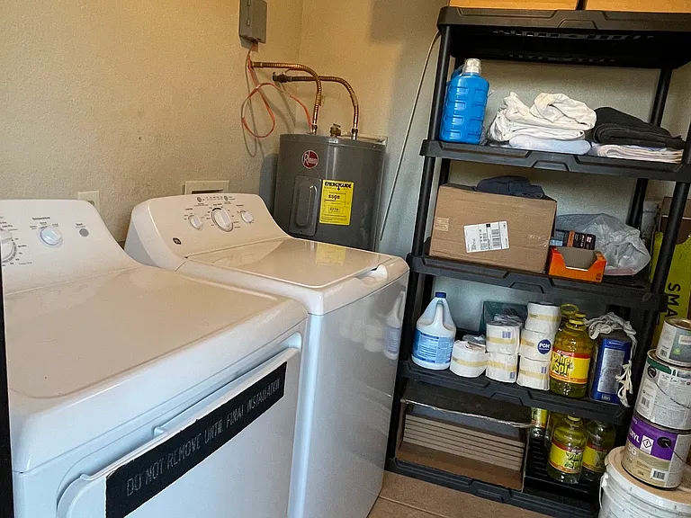 2409 Ventura Dr #C — Photo 12