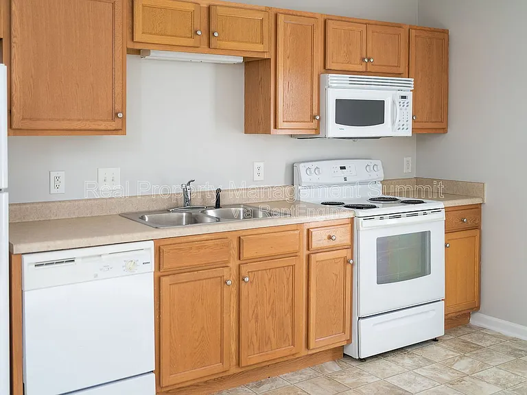 1009 Seth Drive — Photo 42
