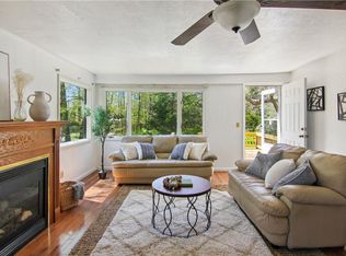 202 Tareyton Dr, Ithaca, NY 14850