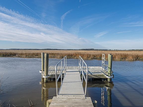 3rd image of 7717 White Point Rd