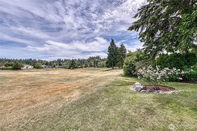4th image of 14707 45th Avenue Ct NW