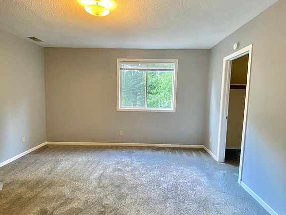 5th image of 3427 Garfield Ave #2