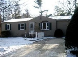 145 Sierra Vista Rd, Springfield, MA 01128