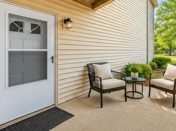 20-613 Delar Pkwy, Franklin Park, NJ 08823