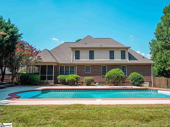4th image of 105 Hillstone Dr