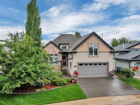 509 W Wishart St, Red Deer, AB T4N 7E2