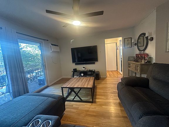 4th image of 2719 E 65th St Floor 2