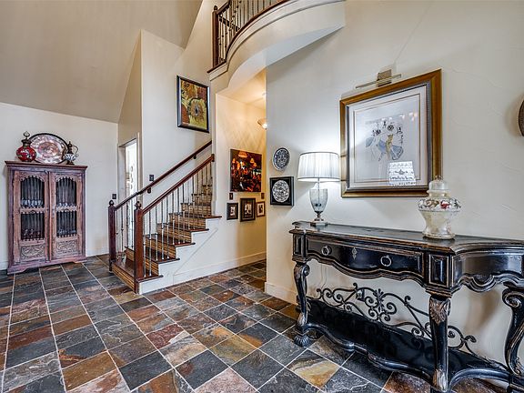 2nd image of 6613 Riverside Dr