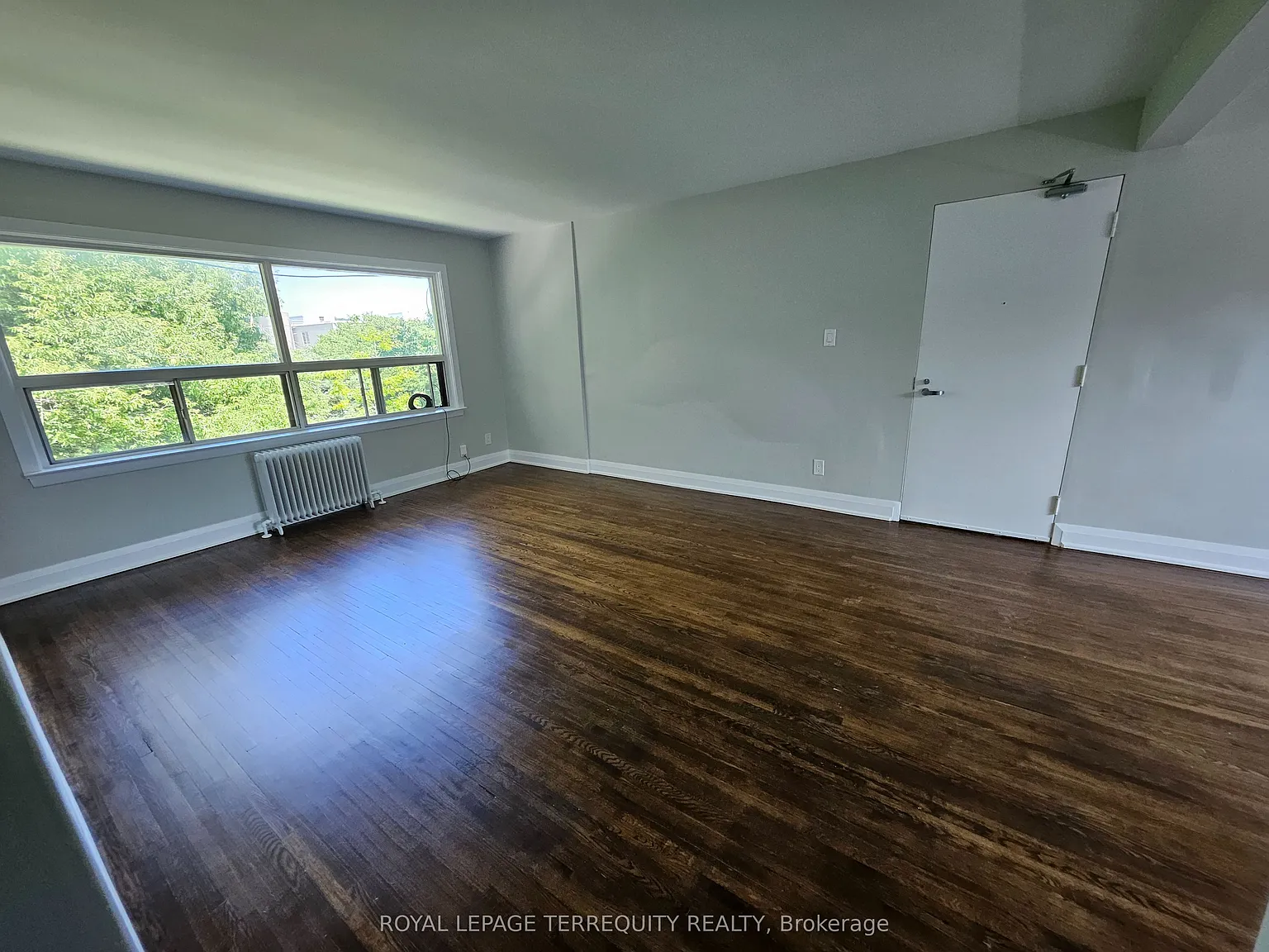 3 bed, $2,795 — Photo 4