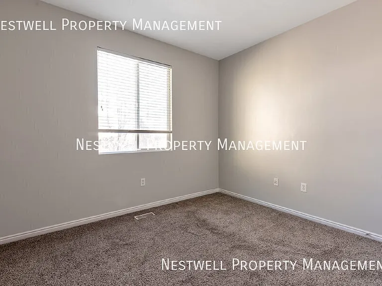 11767 S Lake Run Rd — Photo 11