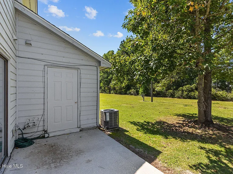 L48 Port West Ct #4D — Photo 30