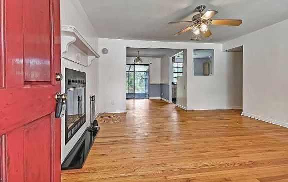 2nd image of 8618 Emerald Isle Cir S