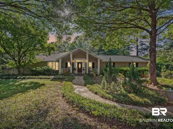 16825 Old Pierce Rd, Fairhope, AL 36532