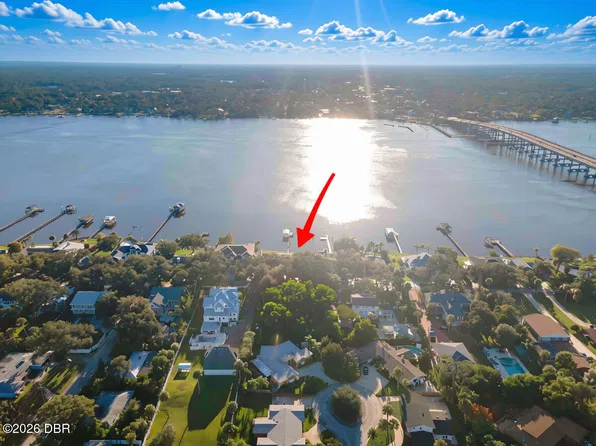 115 Riverside Dr, Ormond Beach, FL 32176