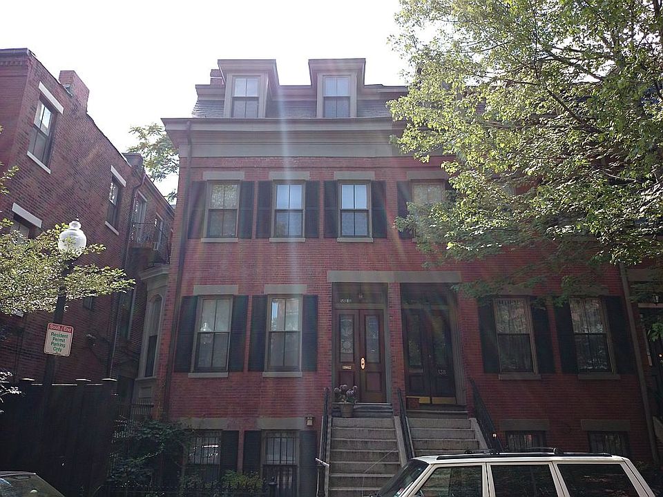 2nd image of 136 W Canton St