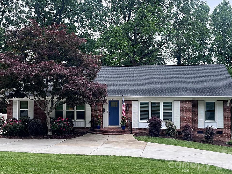 1st image of 3741 Riverbend Rd