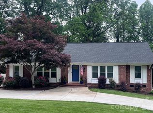 3741 Riverbend Rd, Charlotte, NC 28210