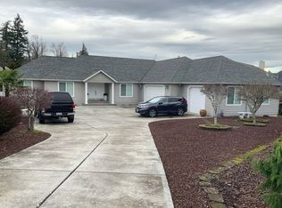 19 Forest Hill Est, Longview, WA 98632