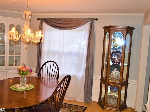 3rd image of 55 McKinley Ave