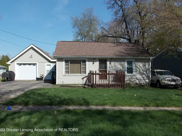 410 Lamb St, Perry, MI 48872