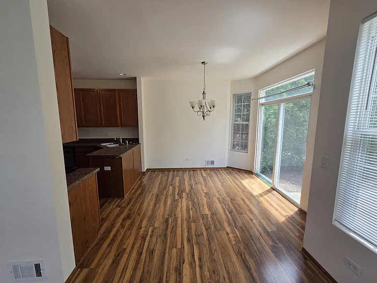 4934 Montauk Dr — Photo 5