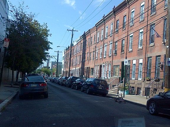 3rd image of 1910 S 15th St Floor 1