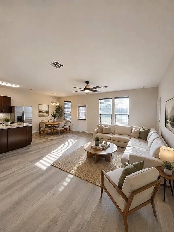 3 bed, 2.0 bath, 1670 sqft, $2,000 — Photo 2