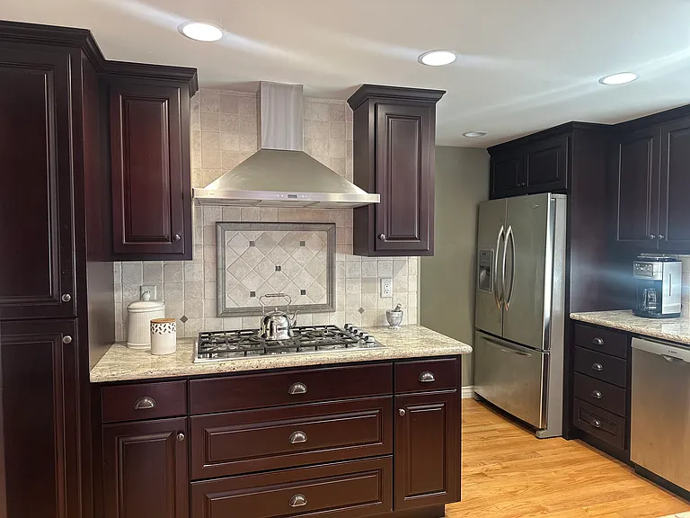 14562 S Bascom Ave — Photo 7