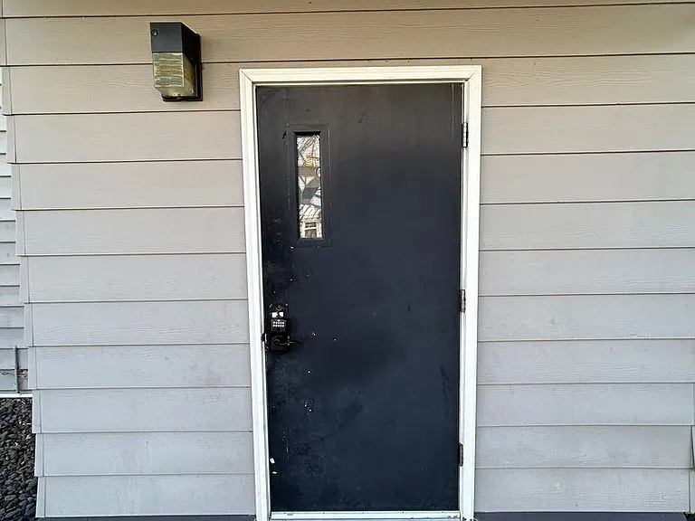 2510 NW Van Buren Ave — Photo 4