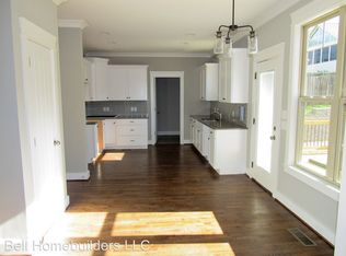 7052 Neville Dr, Ooltewah, TN 37363