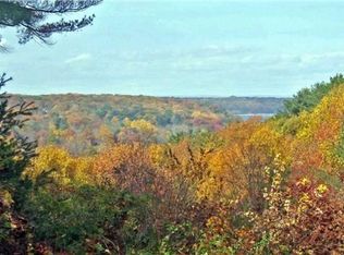 11 Saw Mill Ln, Cold Spg Hbr, NY 11724