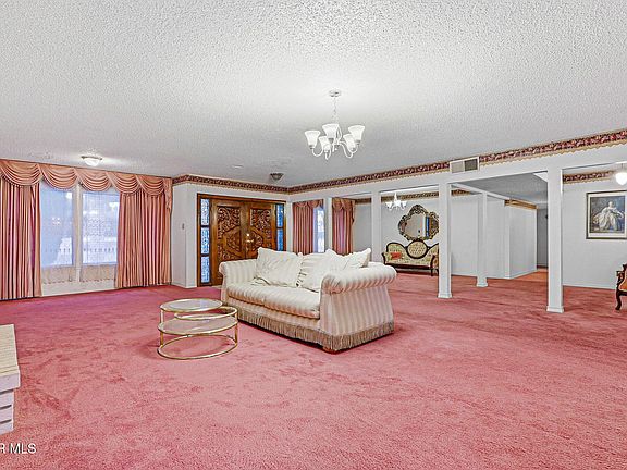 5th image of 2704 Taylor Ave