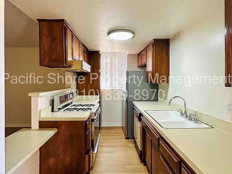 2814 Sawtelle Apartments — Photo 2