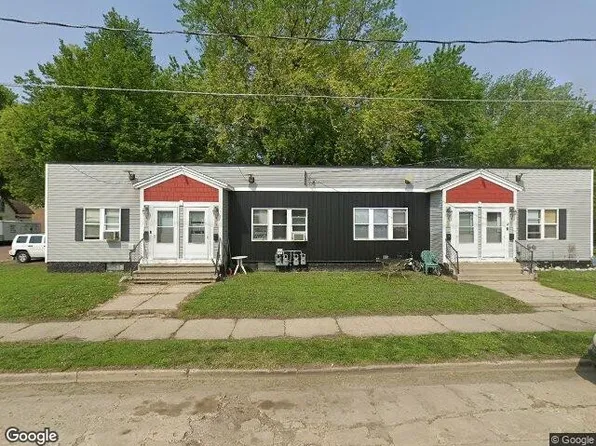 401 N Dewey St, Fairmont, MN 56031