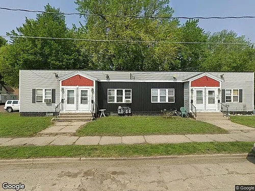 401 N Dewey St Photo 1