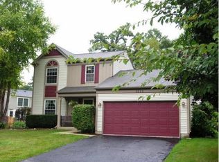 1211 Yellowstone Pkwy, Algonquin, IL 60102