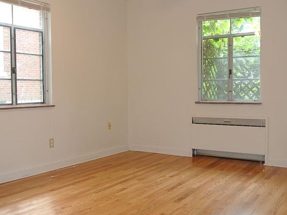 5th image of 3315 Nash Ave