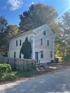 8 Aldrich St, Wyoming, RI, 02898