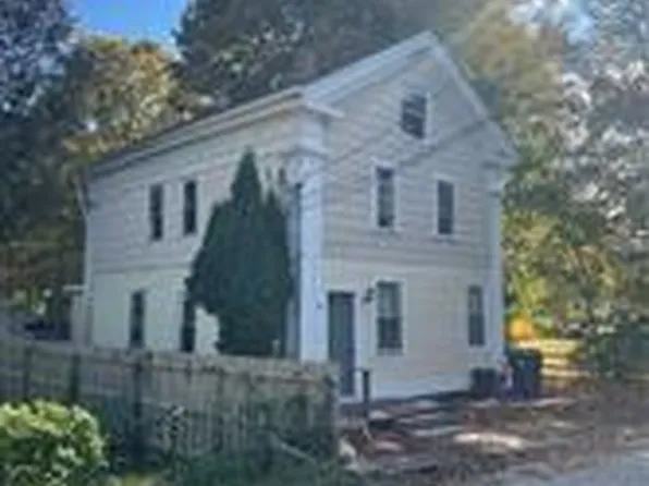 8 Aldrich St, Wyoming, RI 02898