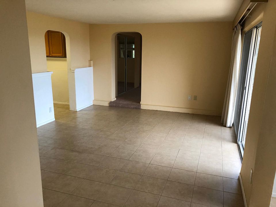 1st image of 1100 Rancho Vista Ln #A