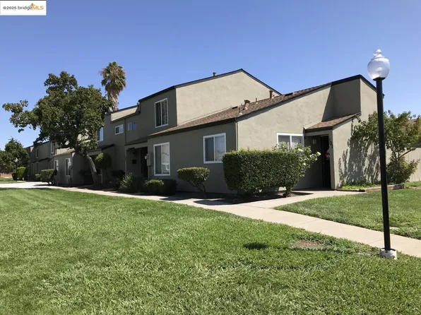 38 El Capitan Ln, Antioch, CA 94509