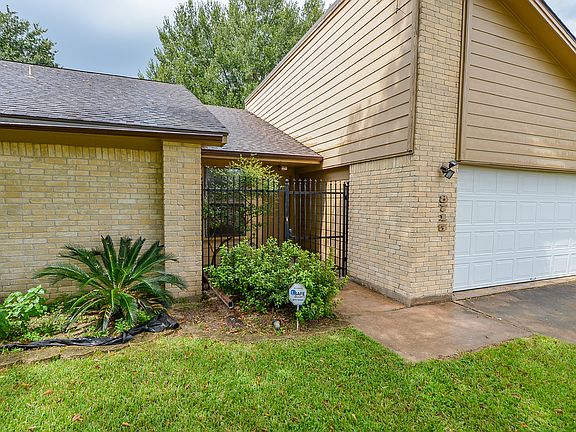 4th image of 8715 Bold Forest Dr