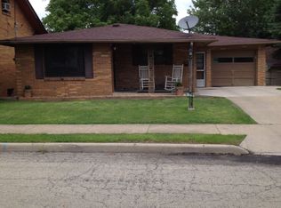 509 14th St, Peru, IL 61354