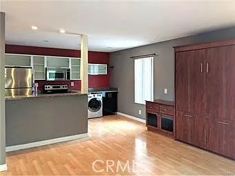 23242 La Mar #B — Photo 3