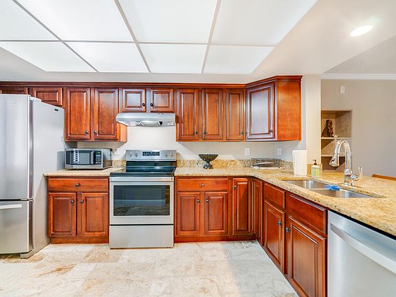 5th image of 4117 Fairview Vista Poin Unit 203