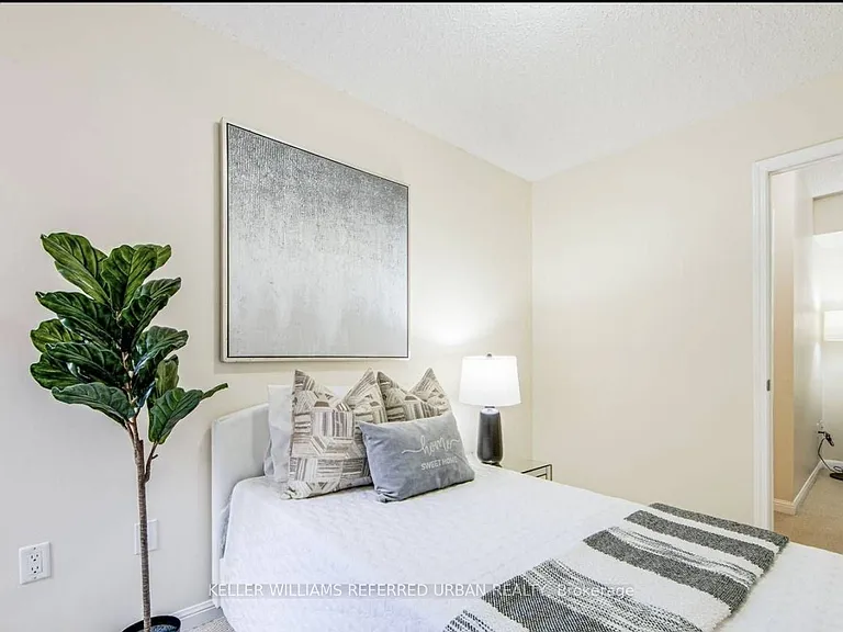 9 Foundry Ave #113 — Photo 15