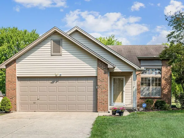 1202 Nottingham Rd, Amelia, OH 45102